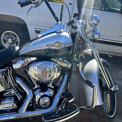 2003 Harley Springer 