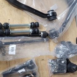1999 - - - 2007 Chevy Silverado, Tahoe / GMC Sierra 1500, Yukon 10 Piece Front Suspension Rebuild Kit