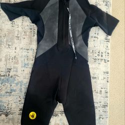 Men’s Body Glove Shorty Wetsuit - Size Large - Never Worn