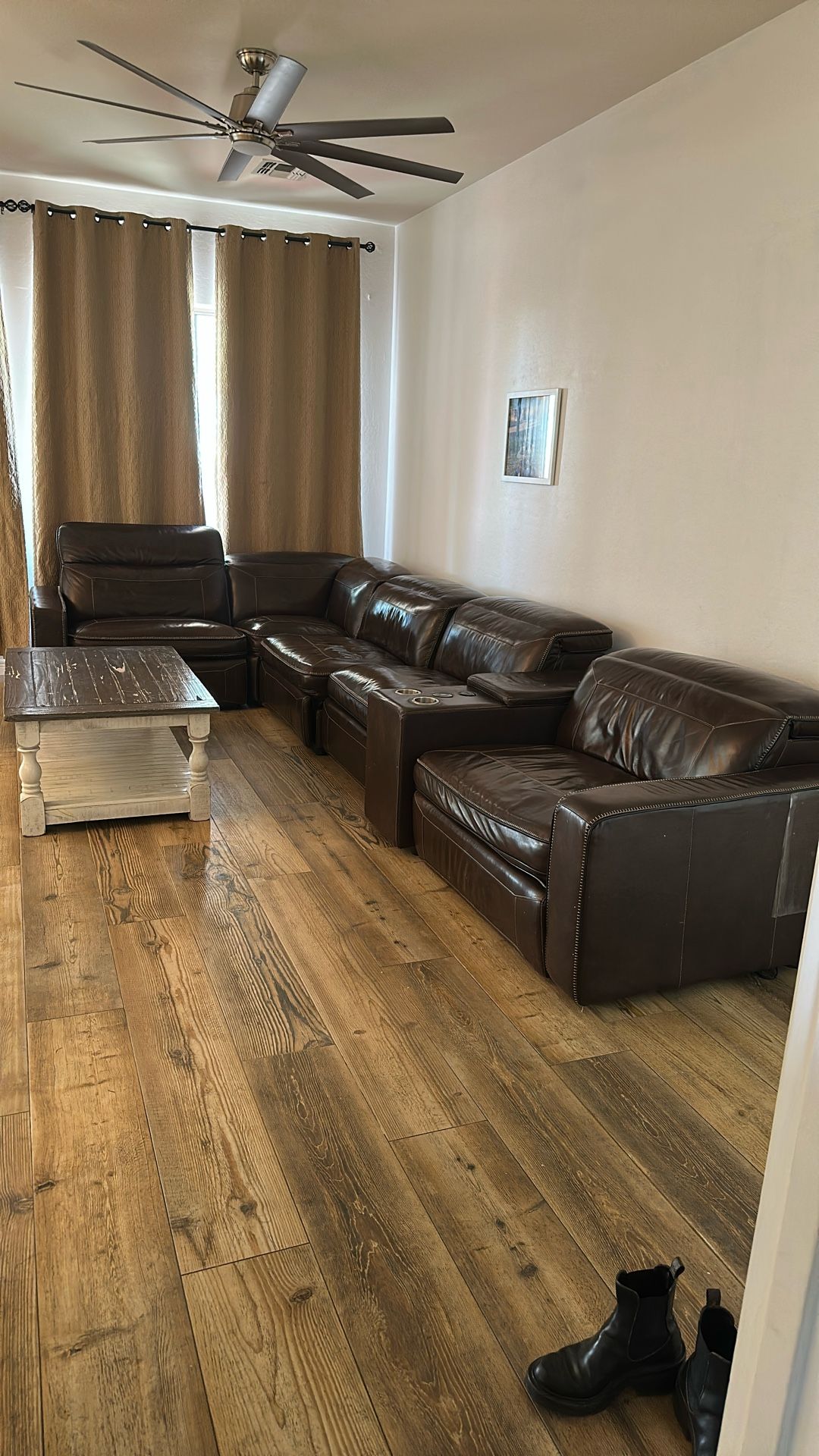 Leather 5 Person sectional -2 Power Recliner  