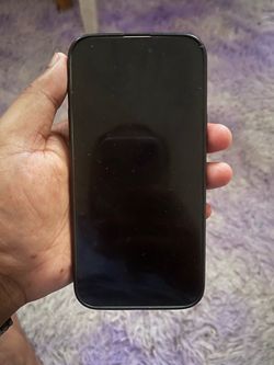 iPhone 15 Plus