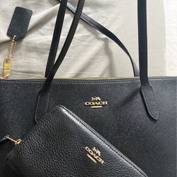 Coach purse