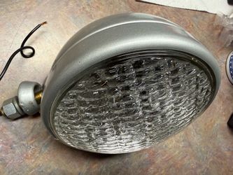 Light that can mount to motorcycles etc… (12V)