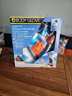 NEW Snorkel Set $10
