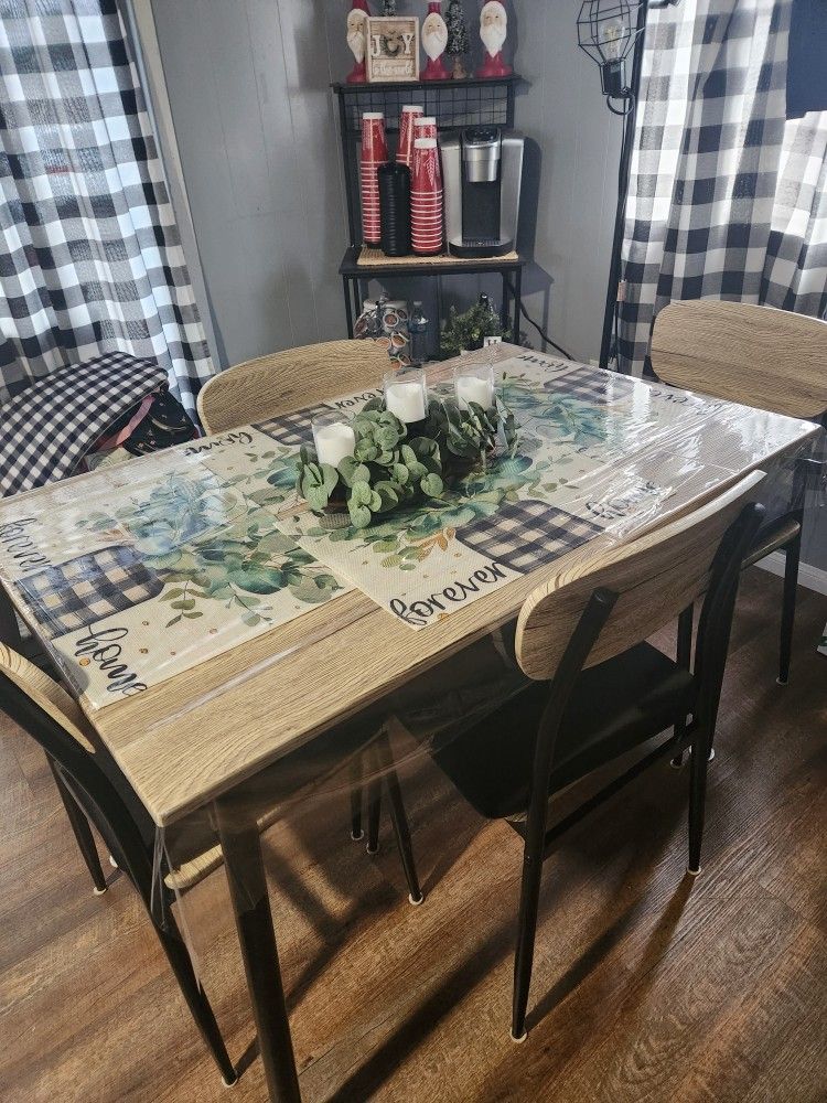 Small Dining Table Set-