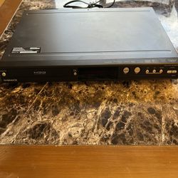 Magnavox HDD And DVD Recorder With Digital Tuner 