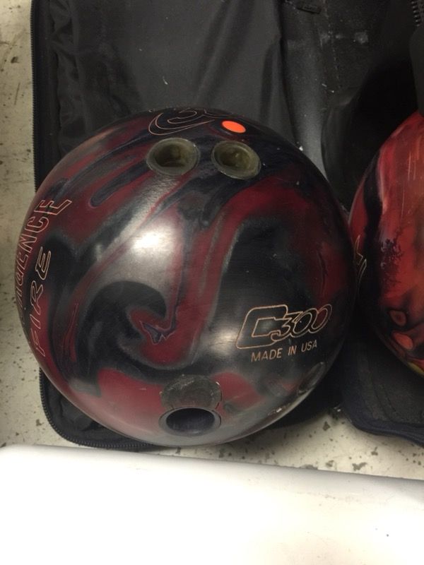 Columbia 300 resurgence fire bowling ball