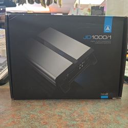 JL Audio JD1000/1
JD Series mono subwoofer amplifier — 1,000 watts RMS x 1 at 2 ohms