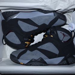 AIR JORDAN JORDAN SIZE 8 Bordeaux 
