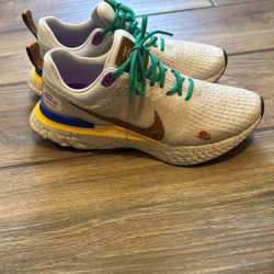 Nike React Infinity Run Flyknit Size 9.5