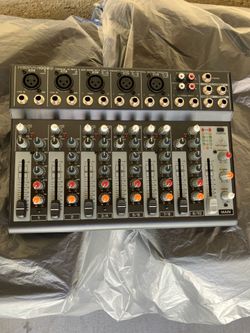 Behringer Xenyx 1002B 10-Input Mixer – Excellent Condition