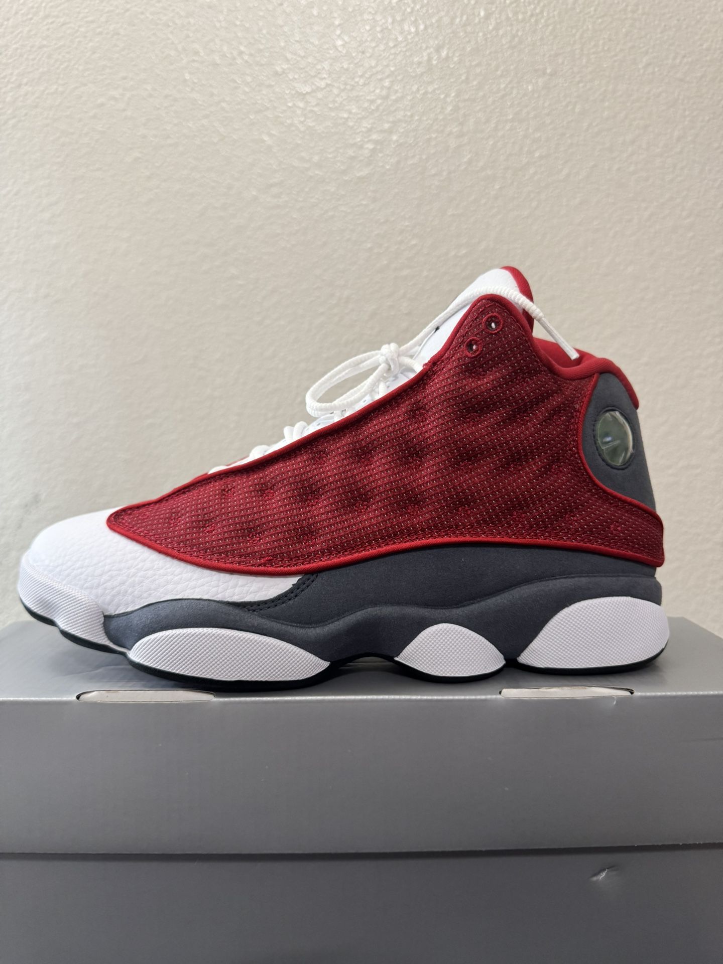 Jordan 13 Retro Red Flint Size 8.5 Mens (Worn Once) Like New