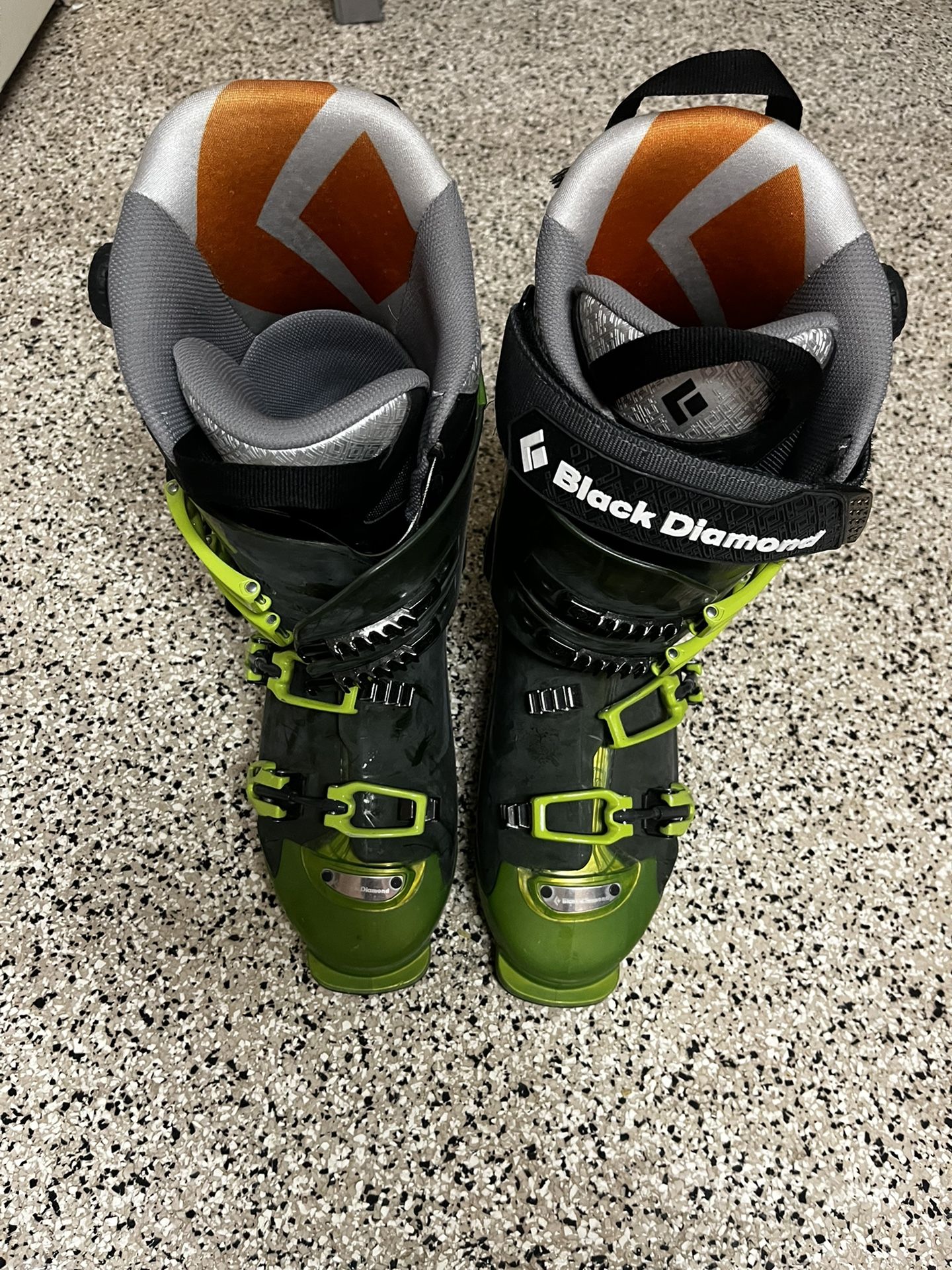 BLACK DIAMOND FACTOR 130 SKI BOOTS
