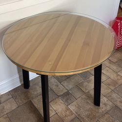 Kitchen Wood Dining Table With Glass 