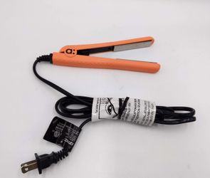 Amika Mighty Mini 1/2" Hair Styler Flat Iron (Peach) NEW