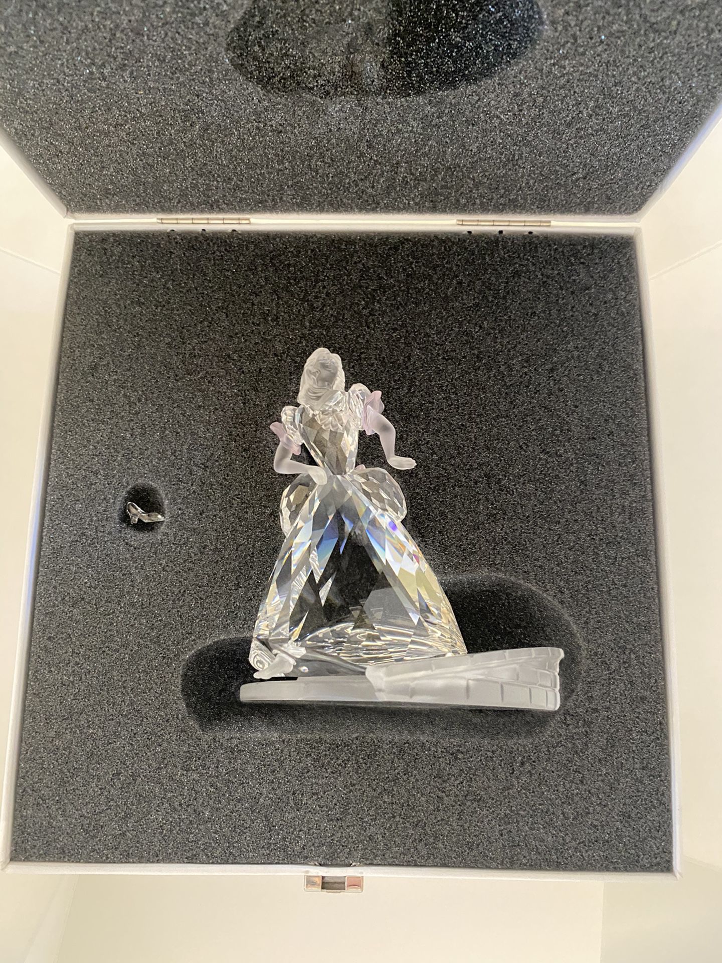 Swarovski Disney Cinderella crystal NEW IN BOX