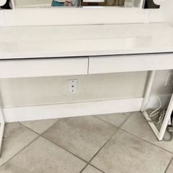 Gloss White Desk