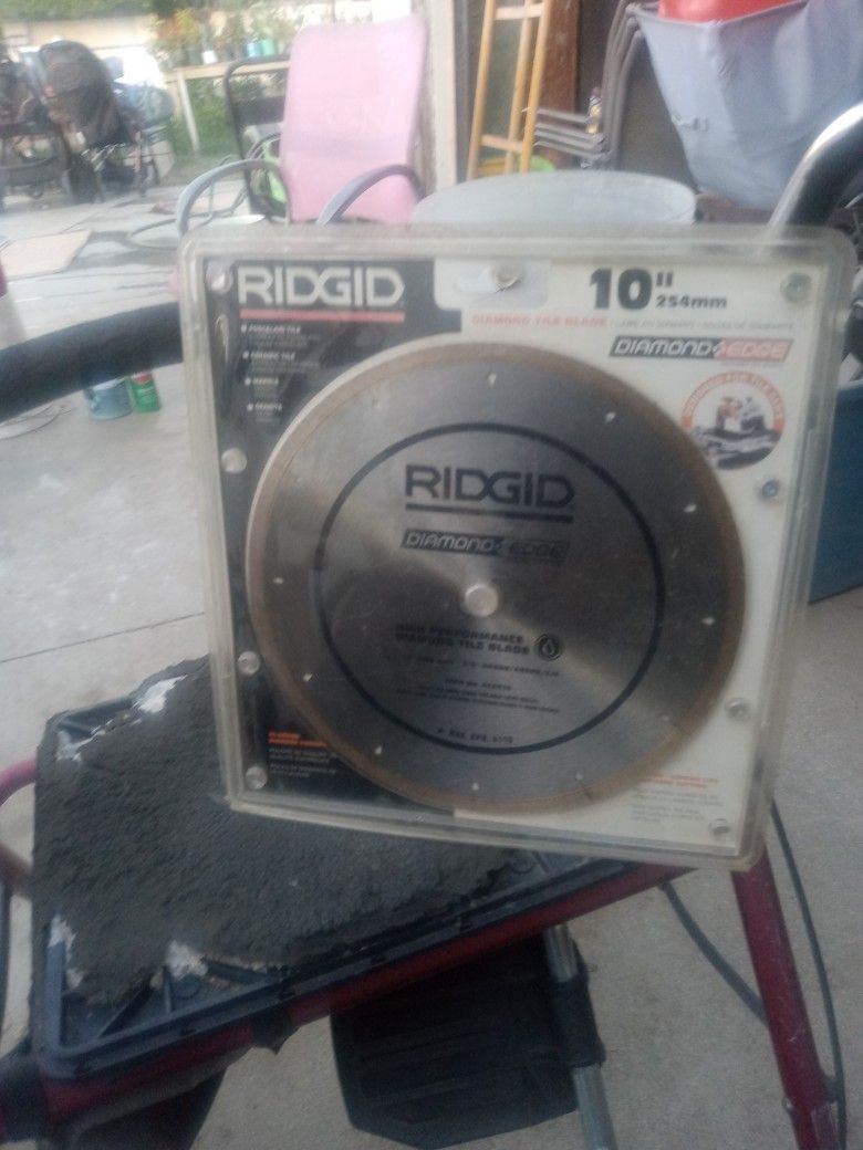 Dimond Blade To Cut Porcelane Tile And Ceramic Tile..30.00$ Negotiable