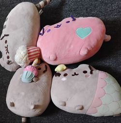 pusheen plush