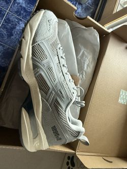Asics Gel 1090V2 7.5M