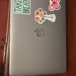 MacBook Air 13”  Barely Used 
