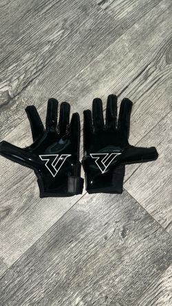 Rivel black football gloves