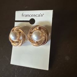 Francesca's Gold  tone Pearl Stud Earrings
