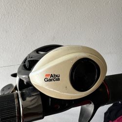 Fishing Rod - Abu Garcia Reel & Ugly Stick Medium Heavy Rod