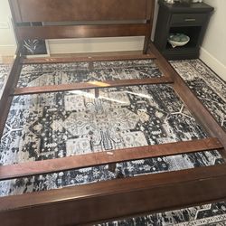 Queen size Solid wood Bed frame