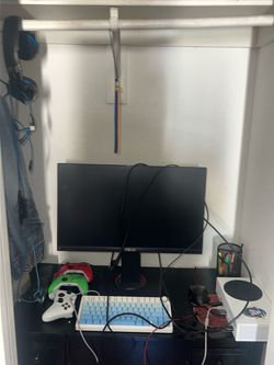 Complete gaming set up