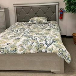 Brand New Silver Upholstered Bedroom Set Queen or King Bed Dresser Nightstand Mirror Chest Options Amalia 