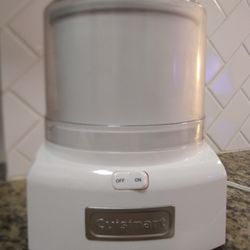Cuisinart Ice Cream And Yogurt Maker