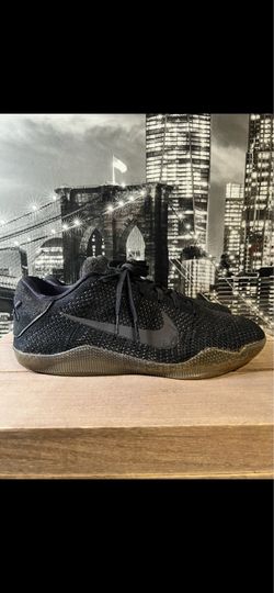 Kobe 11 Low Black Space Size 9 $50