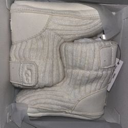 Baby UGG
