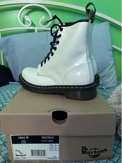 Dr Martens White Patent Lamper