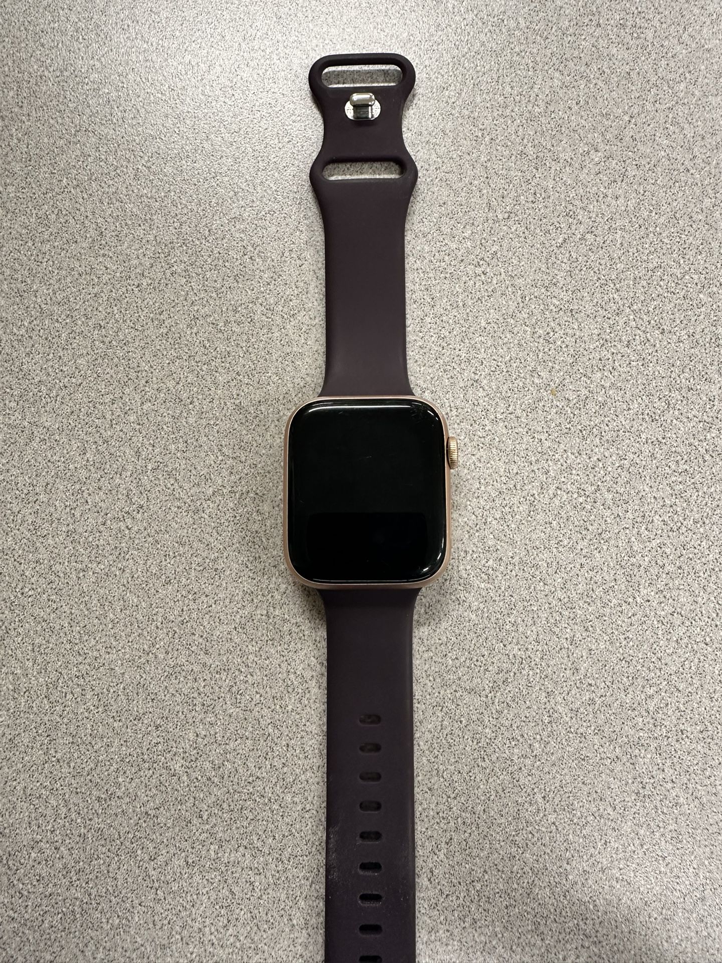 apple watch SE GPS 44mm