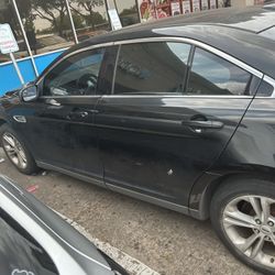 2015 Ford Taurus