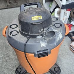 Powerful RIDGID wet/dry vac. This one has 16 US gallon capacity and 5.0 peak HP. Good for big cleanups.

For sale is the working Vacuum only. NO hand 