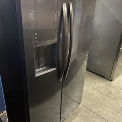 36 Inch Counter Depth Freestanding Side by Side Refrigerator