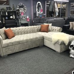 Floor Model Sectional 