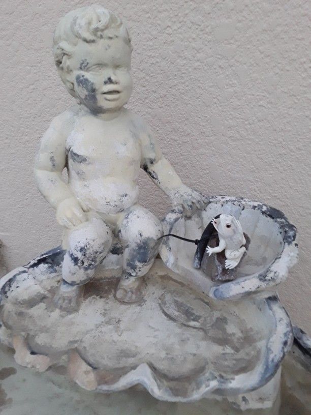 3 Piece Water Fountain In Weeki Wachee Spring Hill