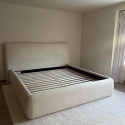 Ivory Anneli Upholstered King Bed