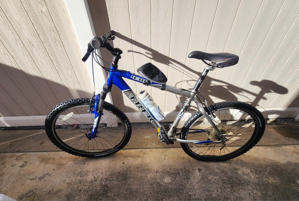 Bicycle Trek 4300