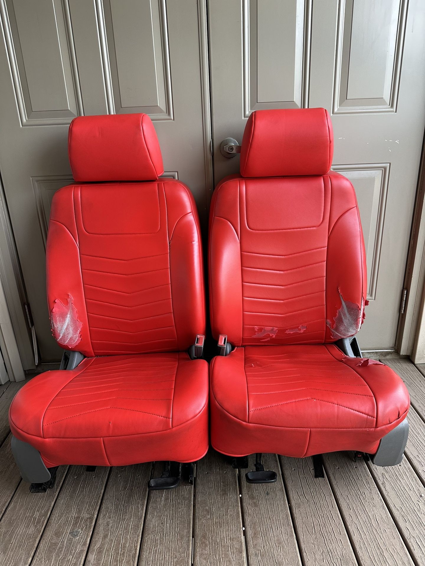2014 - 2018 Silverado/gmc Front Seats