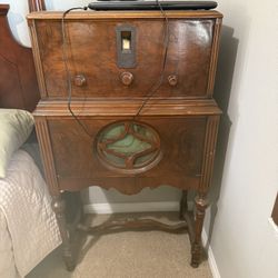 vintage radio