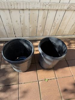 Set Of Two Black Plastic Plant Pots. 17” Tall, Great Condition  
