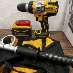 Dewalt Flexvolt Adv Hammer Drill And Flexvolt Battery