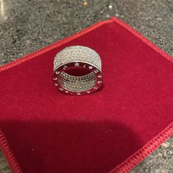 Beautiful Ring 