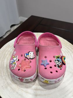 Crocs Disney Minnie Mouse Pink Clog Slip On Shoes With Charms Child size C10