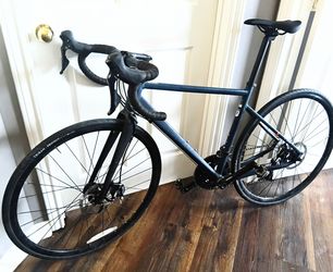Triban RC520 Gravel Bike (Shimano 105 2x11)